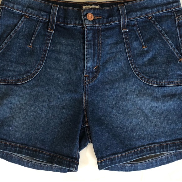 LEVIS High Waist Pleated Mom Jean Shorts - Picture 7 of 10